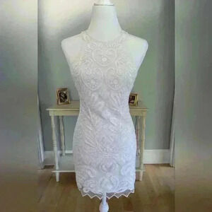 White Verte Beaded And Sequined Cocktail Homecoming Dress Size M